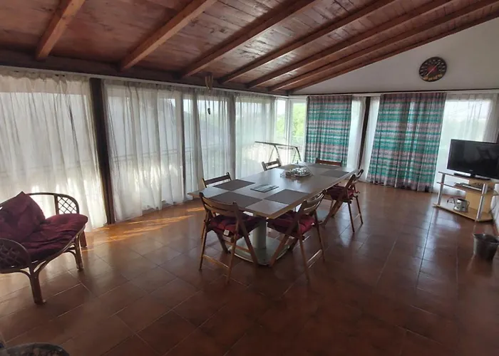 Vilaroma Tripla * Észak-Eforie